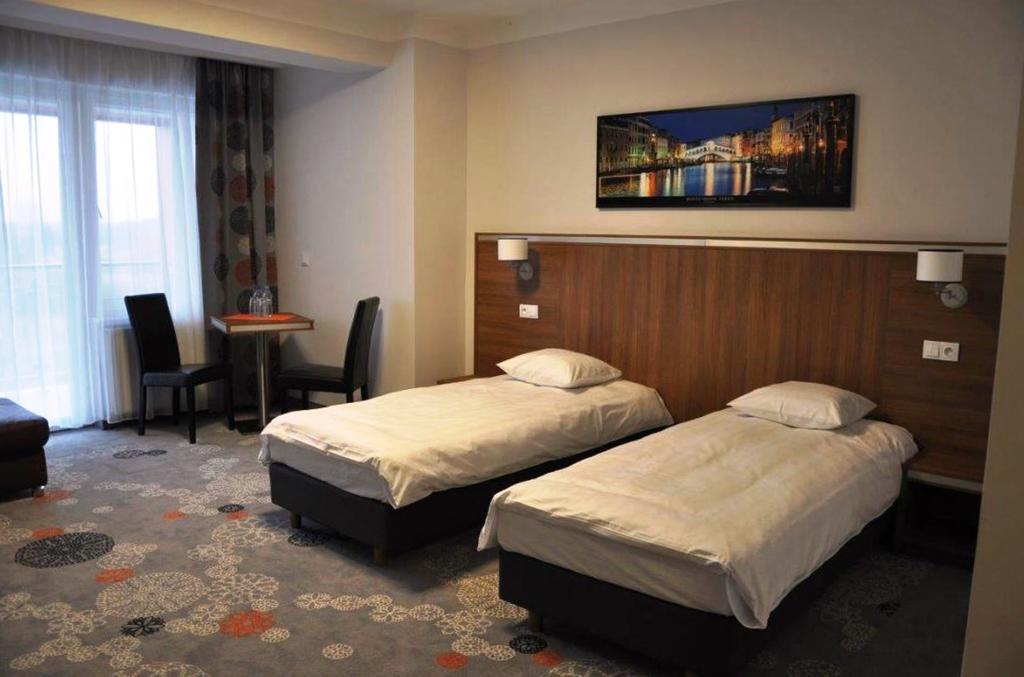 Hotel Europa Lubiń 部屋 写真